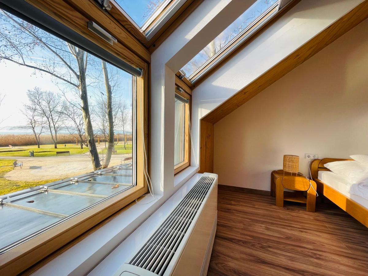 Fisher'S Deluxe Apartments Balatonfured Exterior photo