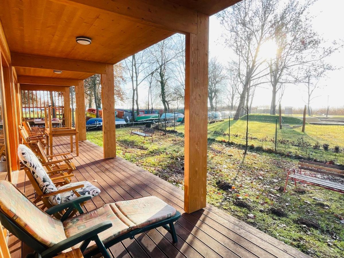 Fisher'S Deluxe Apartments Balatonfured Exterior photo