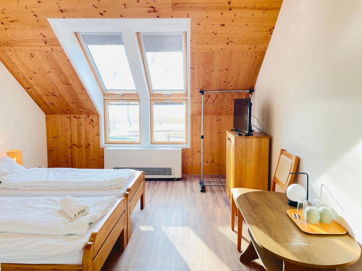 Fisher'S Deluxe Apartments Balatonfured Exterior photo